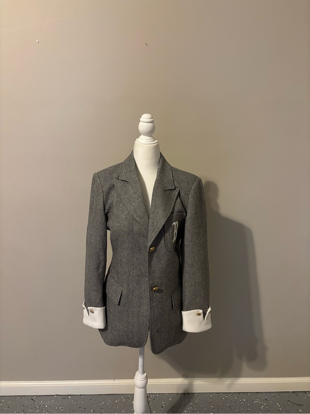 Size M - BALMAIN grav herringbone blazer - Picture 2 of 5